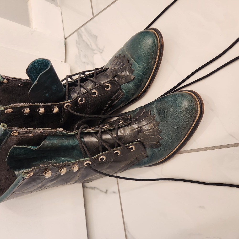 Green And Black Vintage Roper Lace Up Western Boots